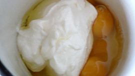 Zapečené fazolky se strouhankou