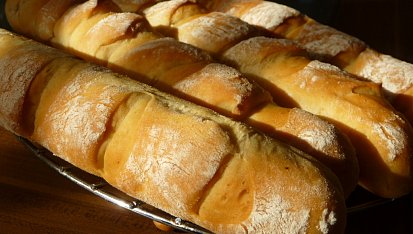 Brynzové bagety s omládkem