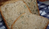 Celozrnný kefírový chleba s dýní (Celozrnný kefírový chleba s dýňovým semínkem)