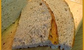 Domácí kmínový chleba, Na řezu