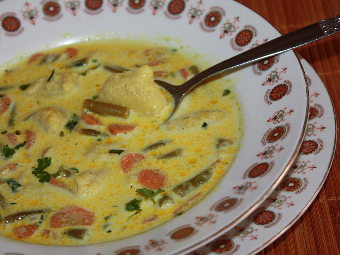Fazolkovo - mrkvová polévka s karí, Fazolkovo - mrkvová polévka s kari