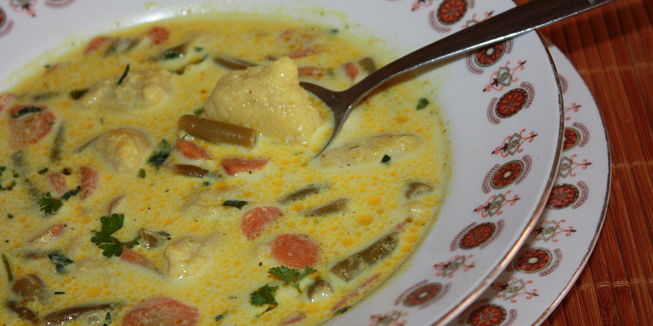 Fazolkovo - mrkvová polévka s kari