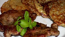 Krkovička se sardelkou