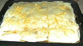 Lasagne s mletým masem a žampiony, před pečením