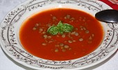 Rajská polévka s čočkou a bazalkou (Rajská polévka s čočkou a bazalkou)