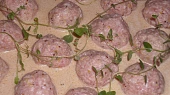 Zapečené mleté koule v houbovo-smetanovém zálivu