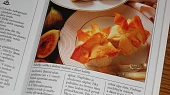 Závin z řeckého phillo (filo) těsta, Ukázka využítí fillo těsta z kuchařky Dokonalé pečivo