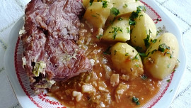 3 v 1 (uzené, brambory, zelí)