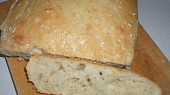 Chleba s křupavou kůrkou, detail