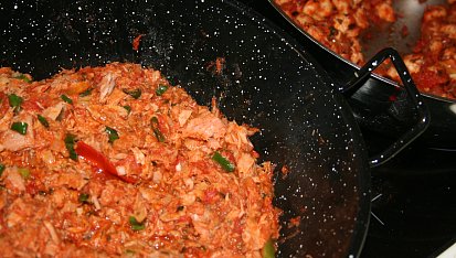 Empanadas s kuřecí či tuňákovou náplní, tuňákové