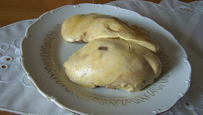 Foie gras s medovou dijonskou hořčicí a meruňkovým chutney