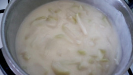 Kedlubnová omáčka