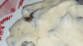 Krupicová kaše s houbami