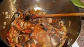 Kuře na smetaně s houbami a krupicovými noky, uděláme základ