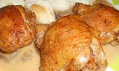 Kuře na smetaně s houbami a krupicovými noky (dobrou chuť!!)