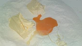 Kynutý hruškovo-makový koláč s mandlemi