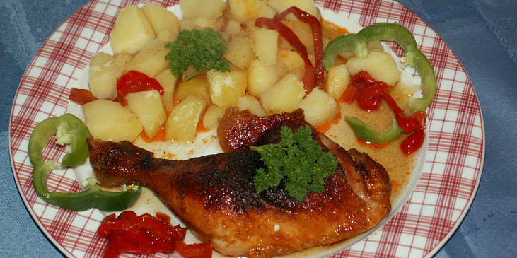 Lahodné kuře-pečené v marinádě (podobný receptík  kuře na medu)