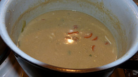 Polévka z vařených vajec