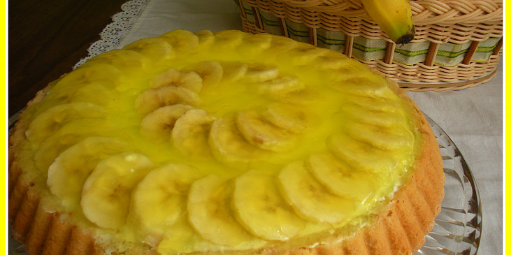 Skleněný koláč s banánem