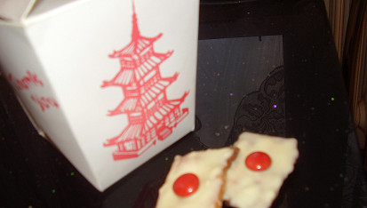 Vaflové pečivo - cukroví, japonské vlaječky