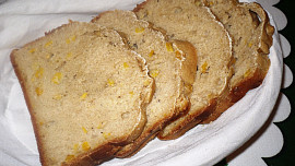 Americký kukuřičný chléb