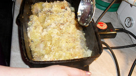 Kapřík na másle s křenovou krustičkou
