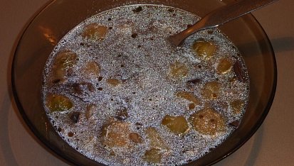 Kapustová polévka s houbami