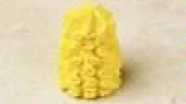 Klauni, tohle je delano wilton spickou cislo 21.  vyska cca 6 cm. Snazit se o stejny prumer jak dole tak nahore.