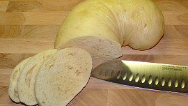 Kynutý knedlík