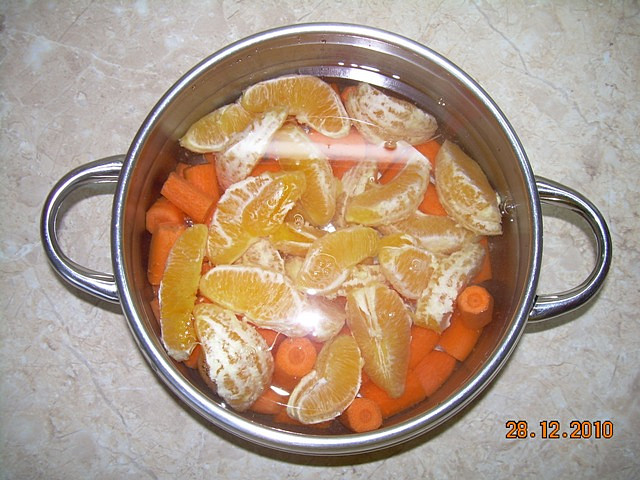 Pomerančový džusíček, před vařením