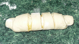 Pruhované rohlíky (postup)