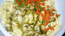 Vánoční bramborový salát