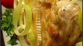 Zapečené kuřecí plátky s čepičkou a hermelínem