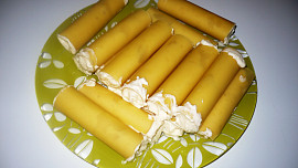 Cannelloni s tvarohem a špenátovou omáčkou