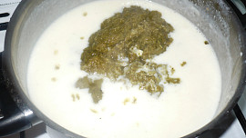 Cannelloni s tvarohem a špenátovou omáčkou