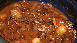 Hovězí po burgundsku  - Boeuf Bourguignonne podle Julii Child