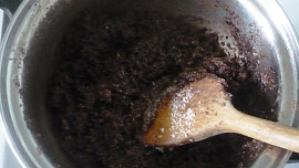 Kakaovo-kokosová kynutá bábovka