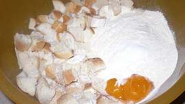 Knedlík v mikrovlnce - superrychlovka