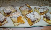 Litý koláč s tvarohem, litý koláč s broskvemi