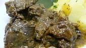 Marinovaná jehněčí kýta v koření gyros