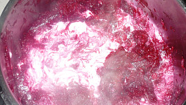 Omáčka z červené řepy