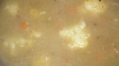 Pikantní dýňová polévka s kukuřicí