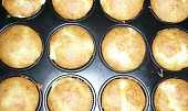 Třešničkové muffinky