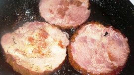 Uzené s dýněmi na zázvoru