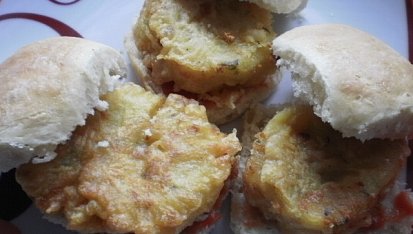 Vada pav - indicky snack
