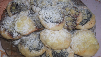 Výborné kynuté těsto na cokoli, koláčky s tvarohem,mákem a marmeládou