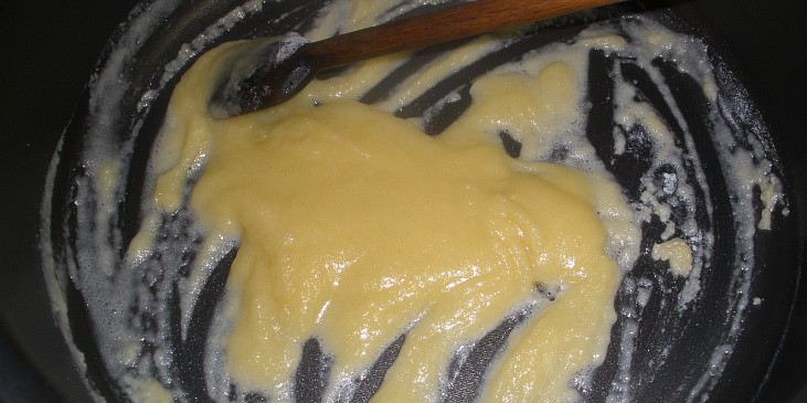 jíška - máslo a hladká mouka