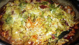 Zapekaná kapusta s uzeninou