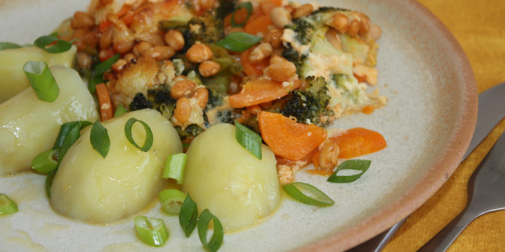 Zeleninová směs s máslovou krustičkou