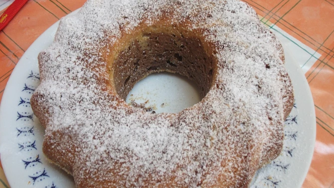 Bábovka z pomazánkového másla, bábovka